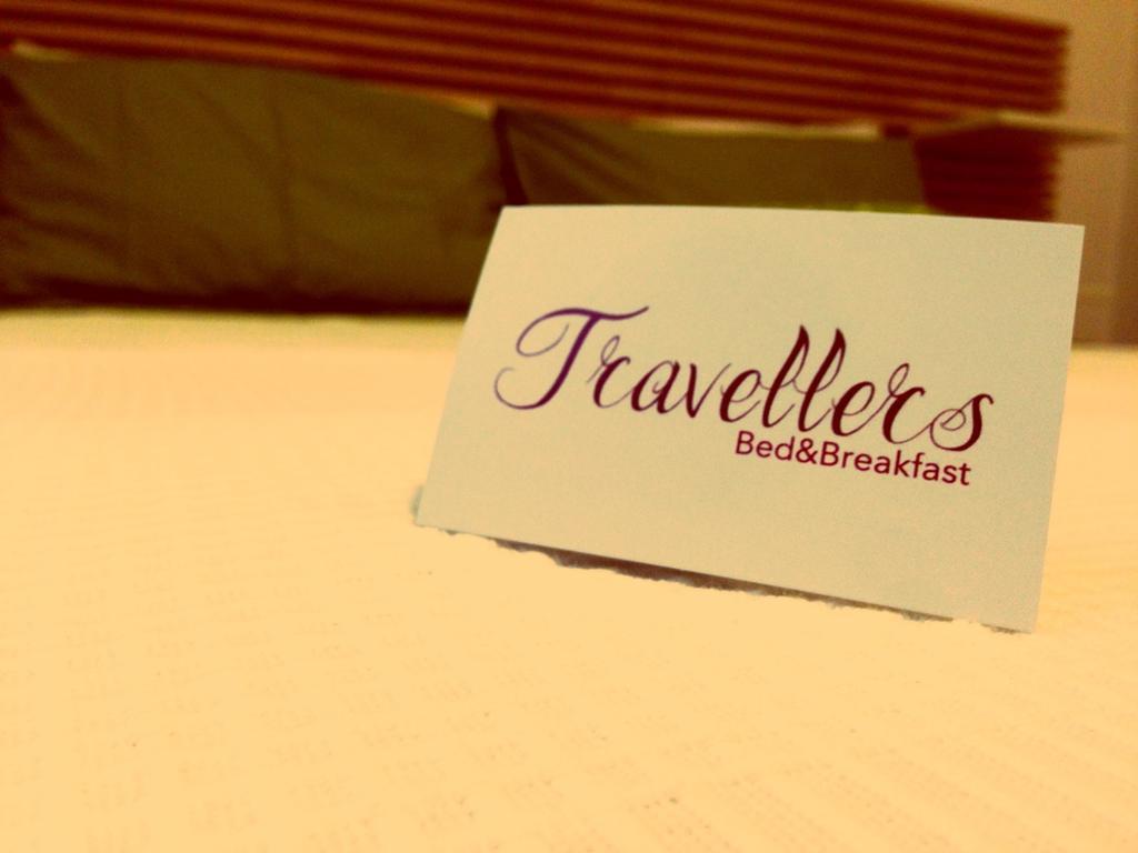 Travellers * Naples